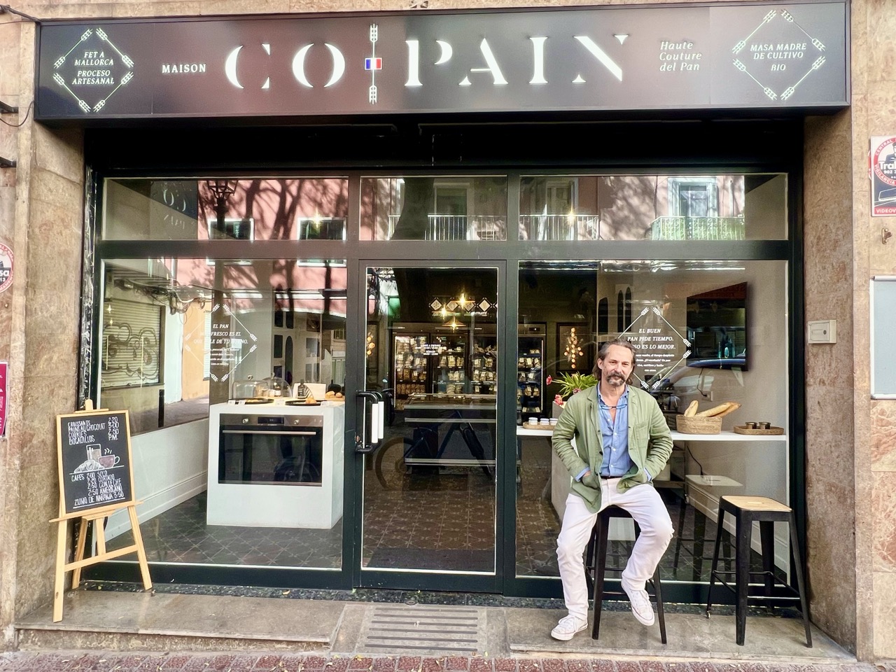 Artisanal Sourdough in Mallorca Maison Co-Pain