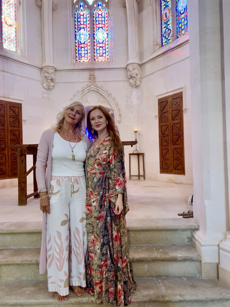 Meghan-Rose-Astrologer-with-Amanda-Butler